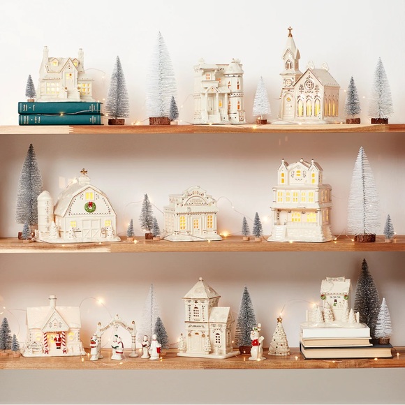 Lenox Mistletoe Park Diner Figurine - Brand New In Box: FROM THE VAULT! - Picture 5 of 7